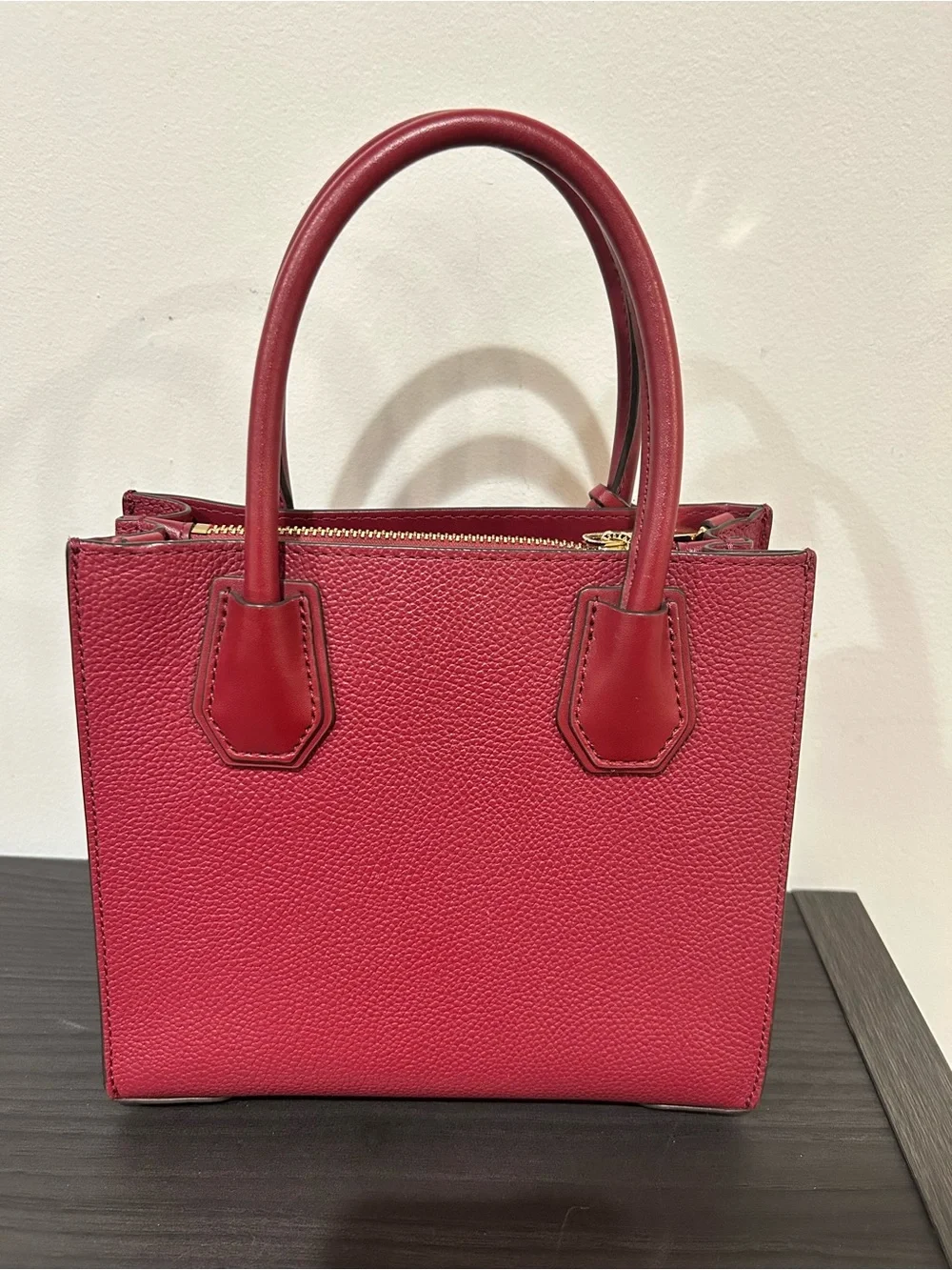 Michael Kors Mercer Medium Pebbled Leather Crossbody Bag EUC